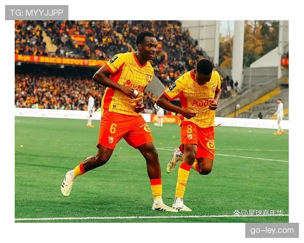 圣马克西曼加盟朗斯在即，前纽卡斯尔前锋重返法甲